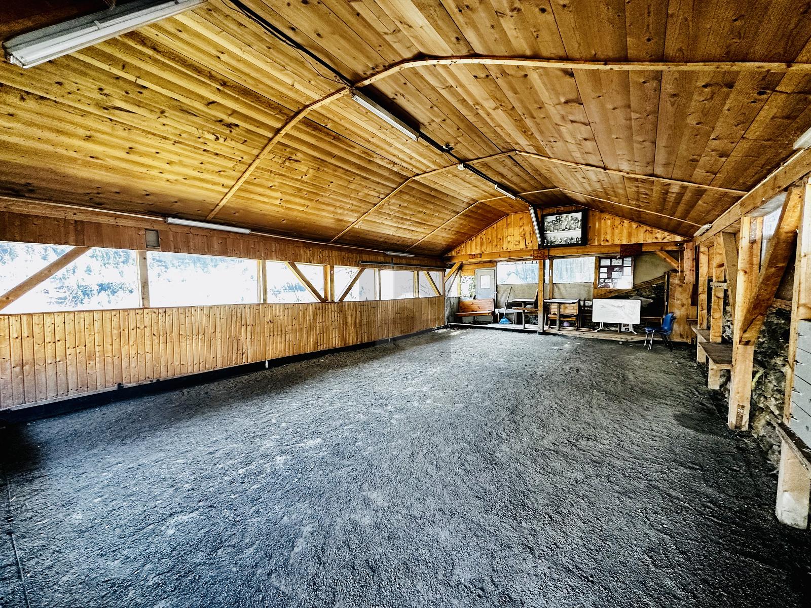 AVEC GRANDE SALLE, FORT POTENTIEL, PETIT PARADIS - 1