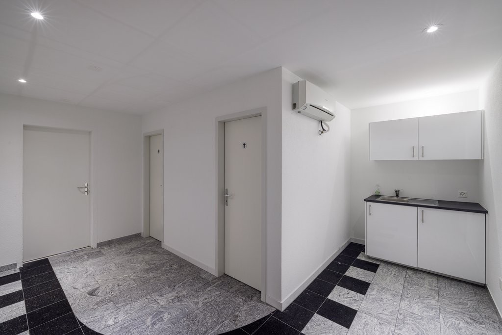 Attraktiver Büroraum im Zentrum zu vermieten! - 4