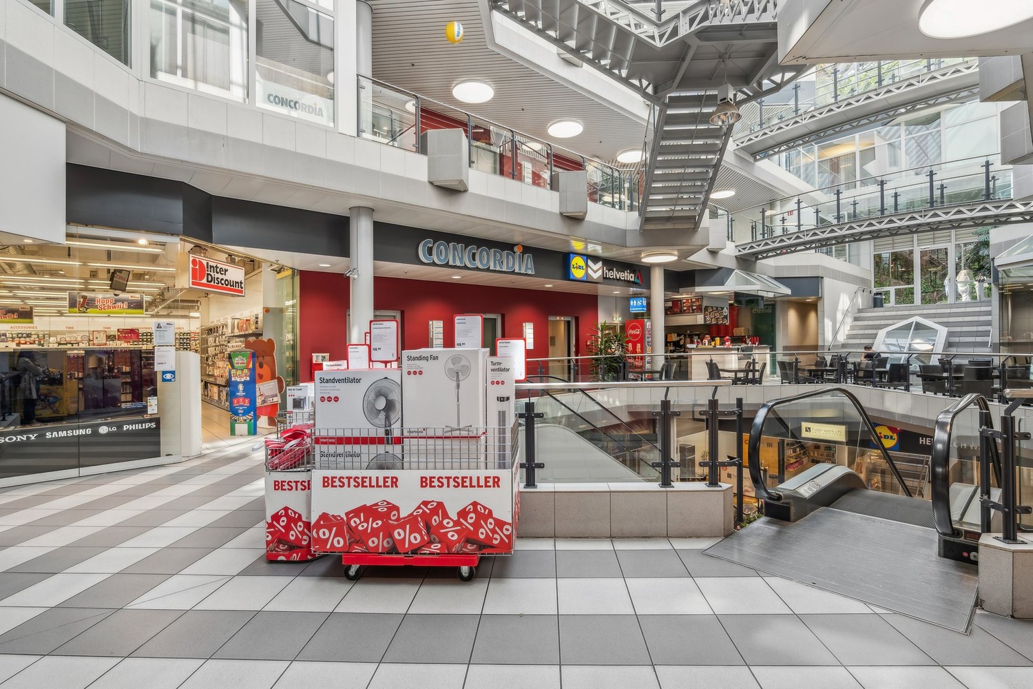 Exklusiv Angebot: für nur CHF 300.00/m² im ersten Jahr!* - 13
