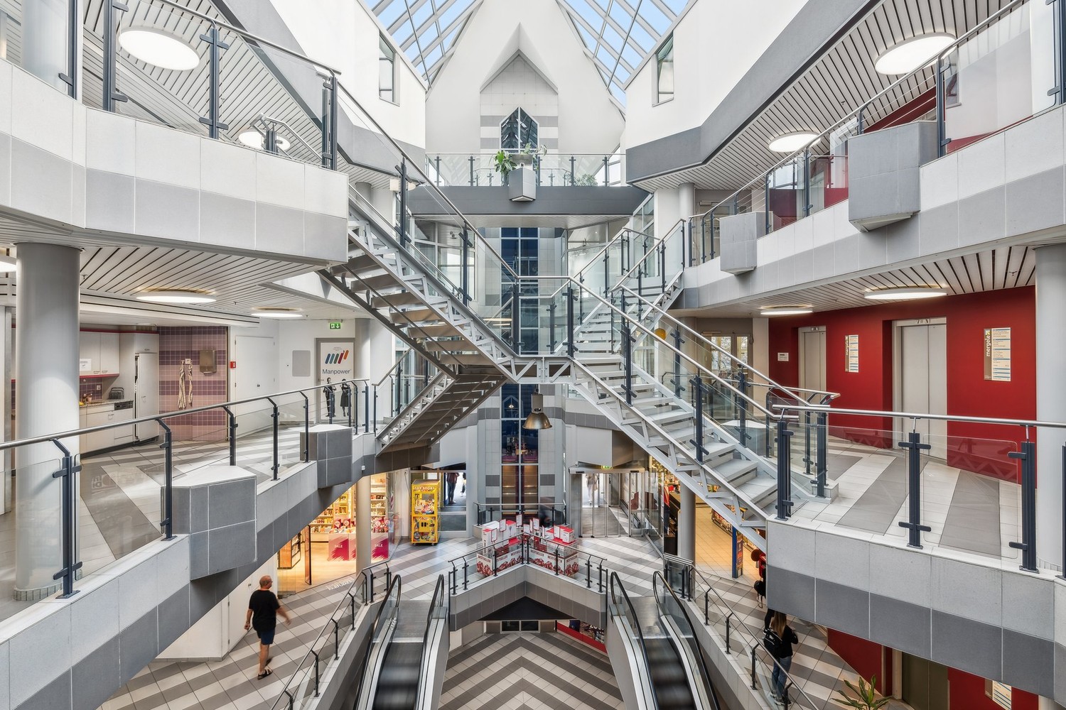 Exklusiv Angebot: für nur CHF 300.00/m² im ersten Jahr!* - 17