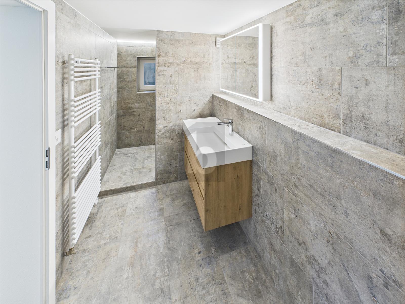 FRISCH RENOVIERT MIT VIEL CHARME - 3