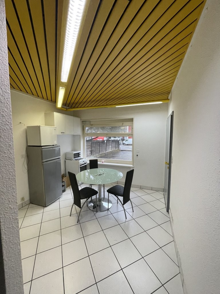 Magnifique bureau à proximité immédiate de toutes les commodités ! - 8