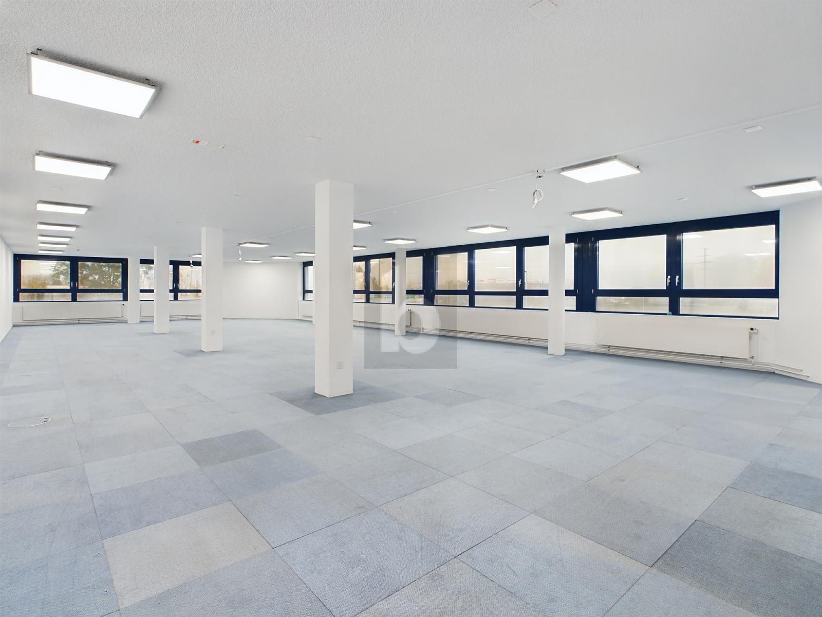 VON EINZEL-  BIS GROSSRAUMBÜRO (200/400/800 M2) - 0