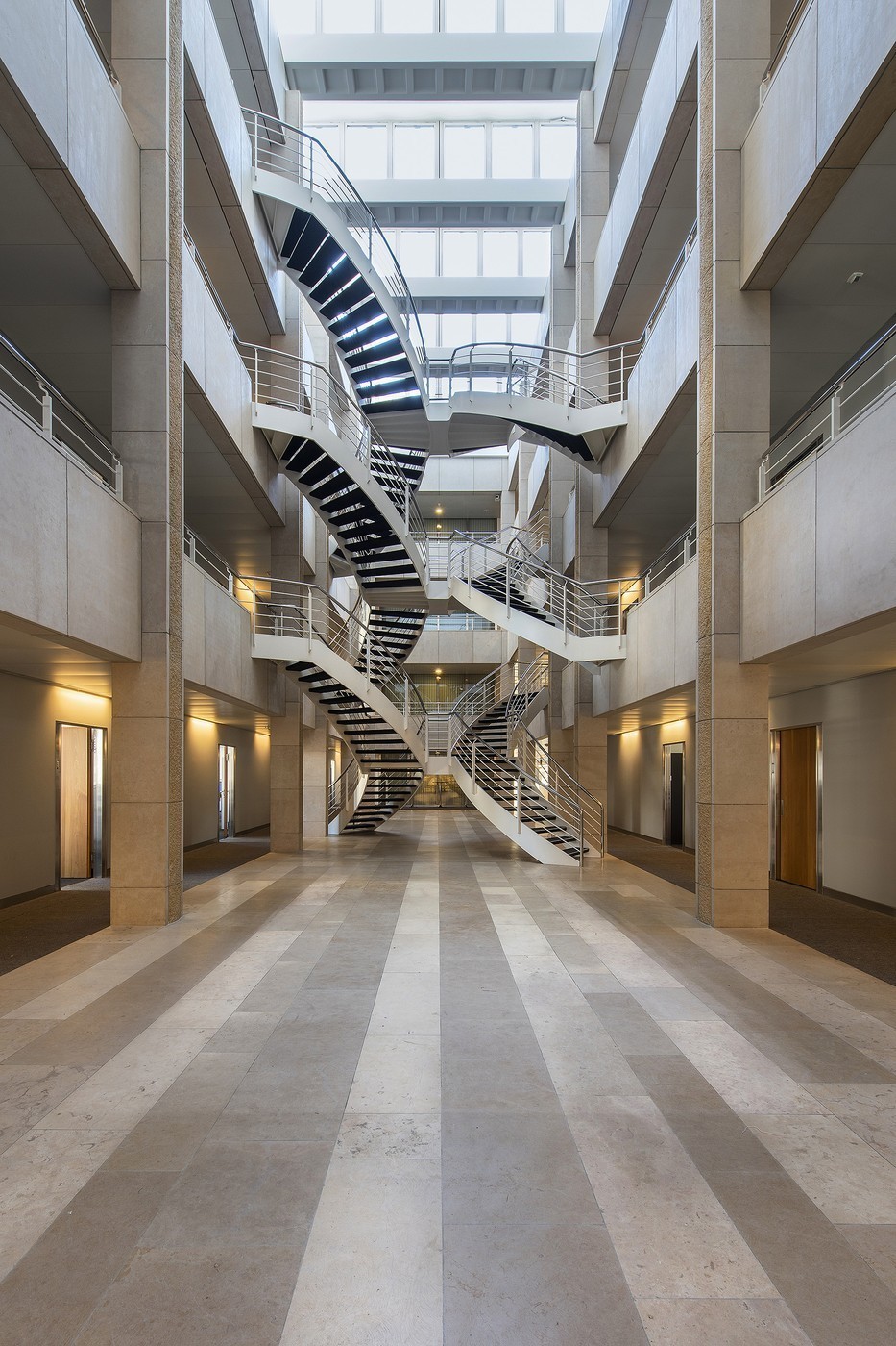 «OH!FFICE» - Ihr neuer Workspace zur Zwischennutzung am Basler Aeschenplatz - 2