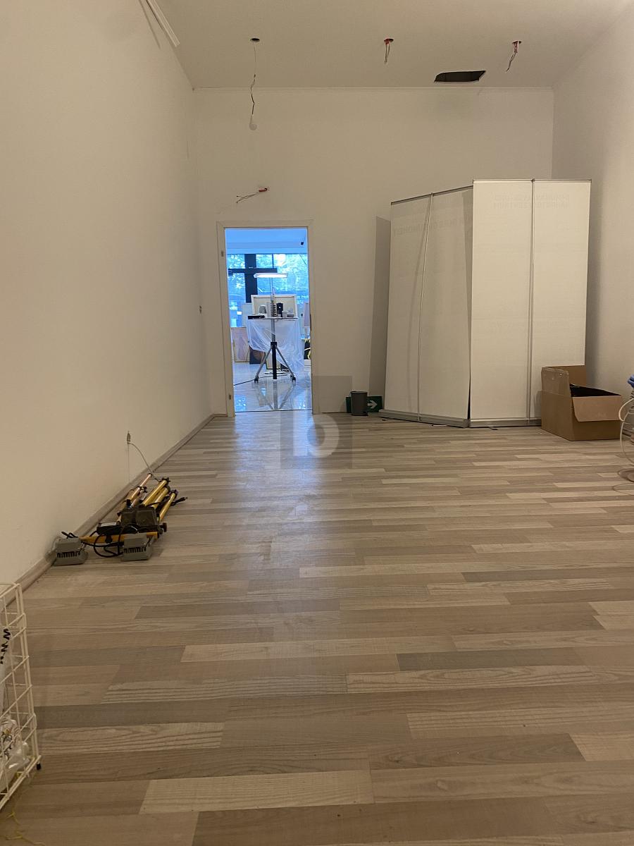 LADEN, STUDIO, BÜRO, ATELIER AN TOPLAGE - 2