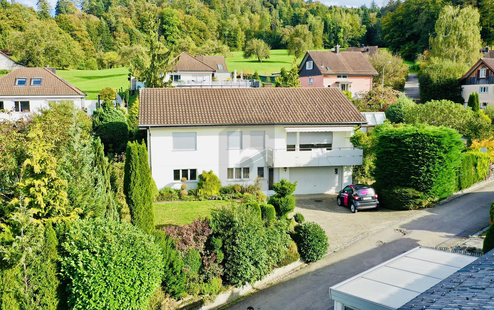 IDYLLISCH, MIT WEITBLICK UND GESTALTUNGSPOTENZIAL - 0