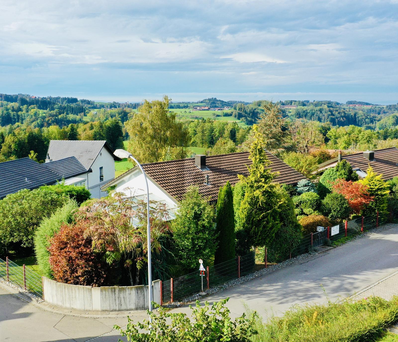 IDYLLISCH, MIT WEITBLICK UND GESTALTUNGSPOTENZIAL - 1