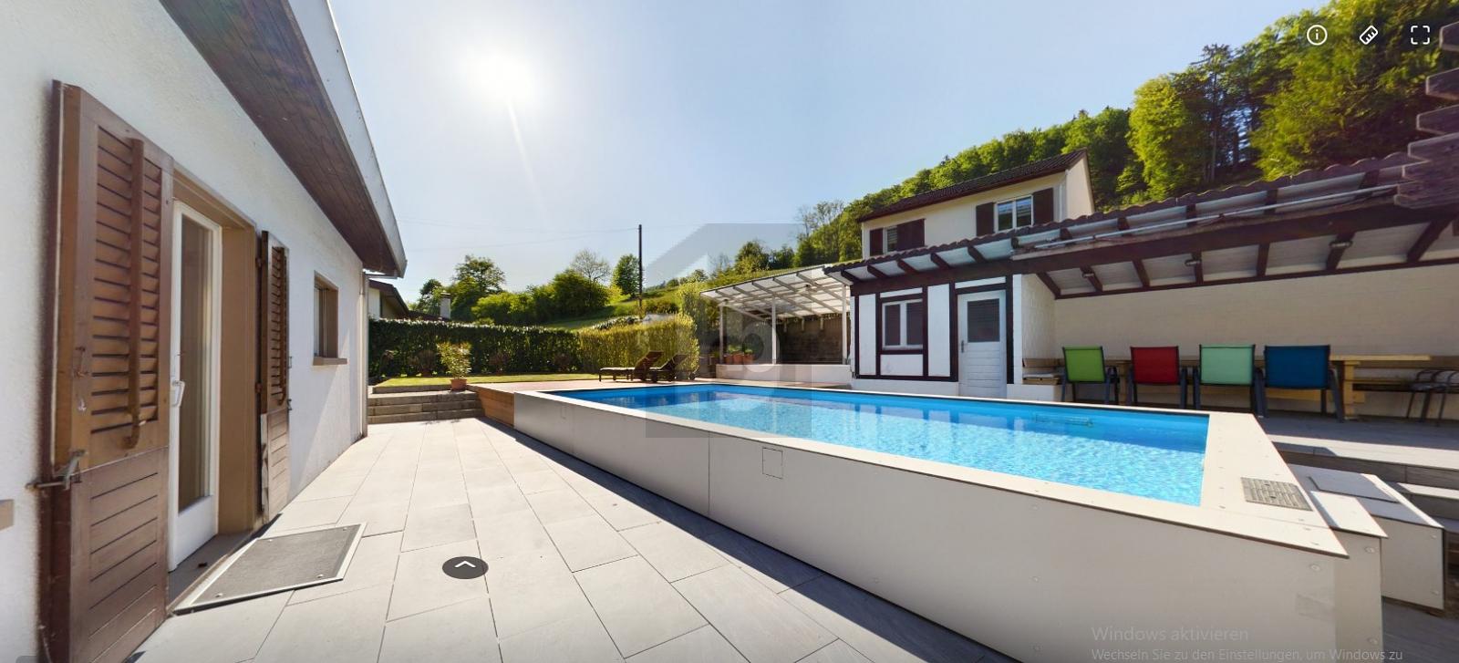 FAMILIENFREUNDLICH MIT GARTEN UND POOL - 0