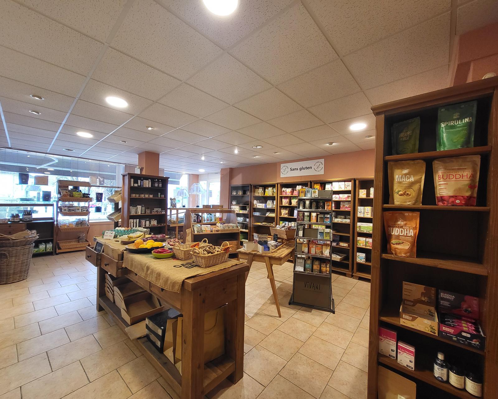 EPICERIE RENOVEE, MODERNE, SPACIEUSE, CENTREE - 2
