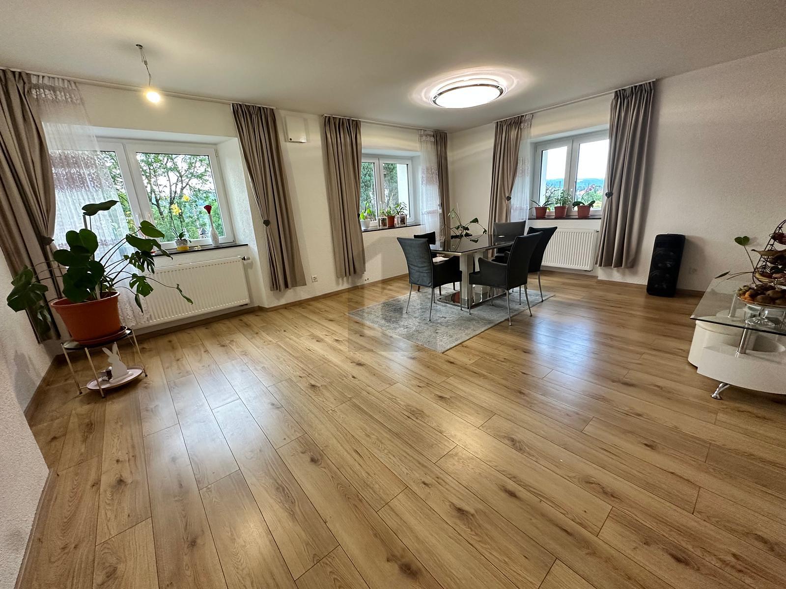 KERNSANIERT MIT BAULANDRESERVE - 1