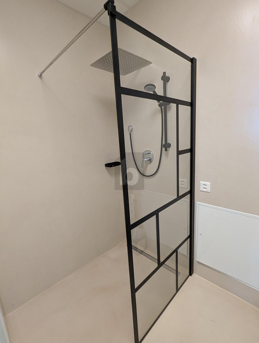 MODERN UND ATTRAKTIV MIT SEESICHT - 4