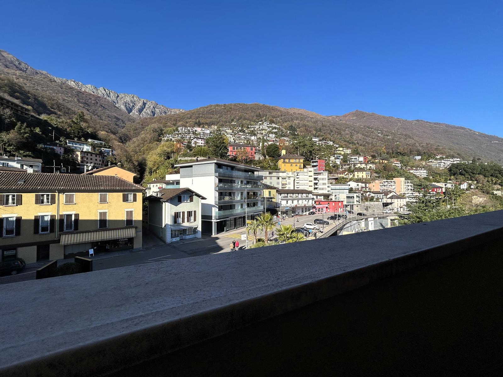 BELLA VISTA IN UNA BUONA POSIZIONE - 0