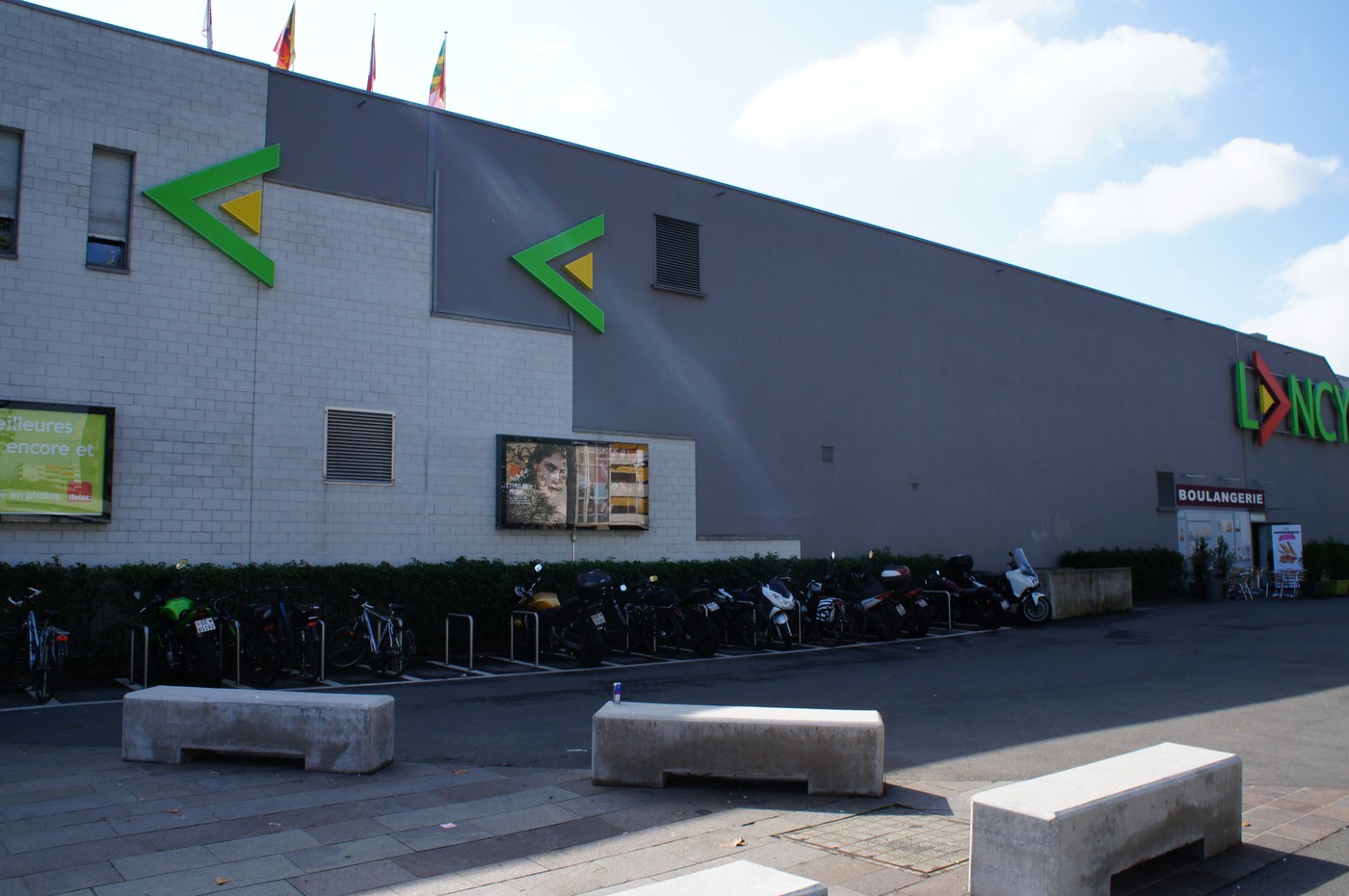 surface de 450m2 dans le centre commercial Lancy Centre - 4