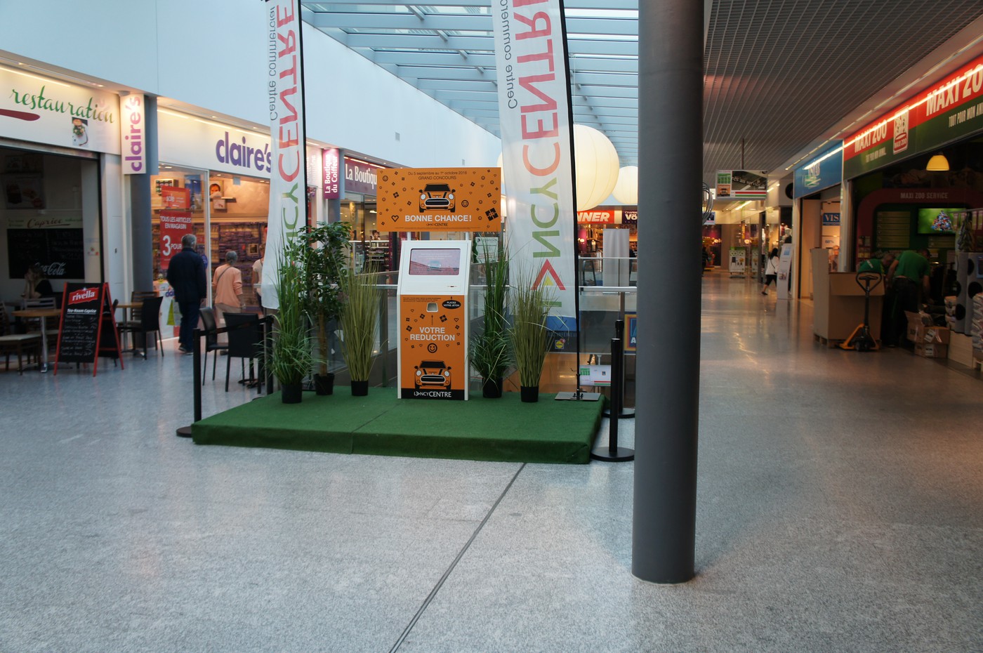 surface de 450m2 dans le centre commercial Lancy Centre - 9