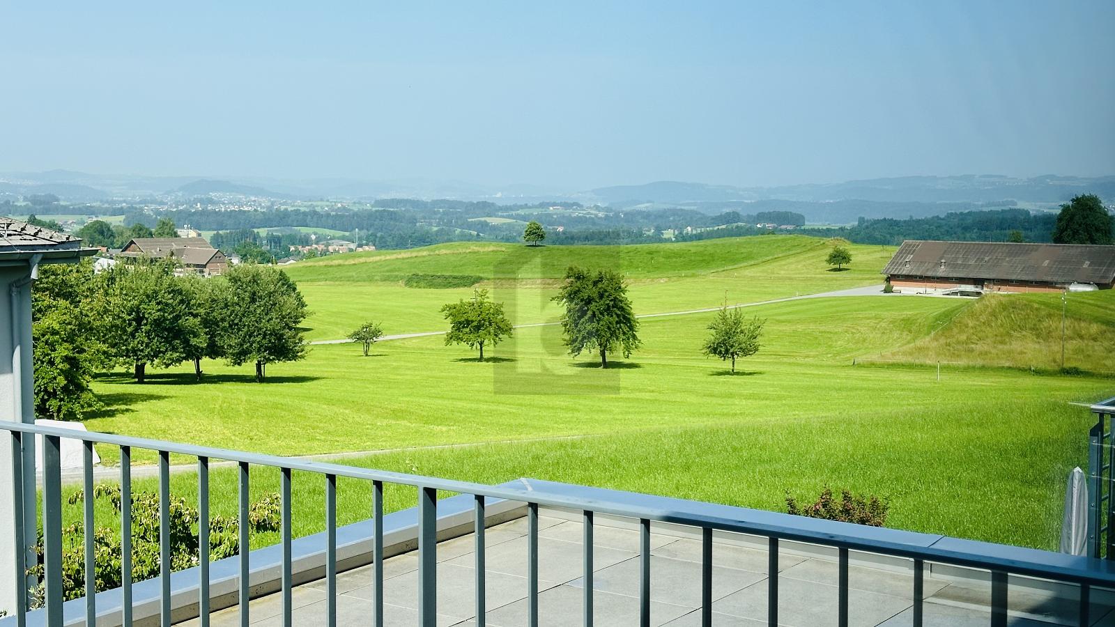 IHR NEUES ZUHAUSE - SONNIG MIT WEITSICHT - 1