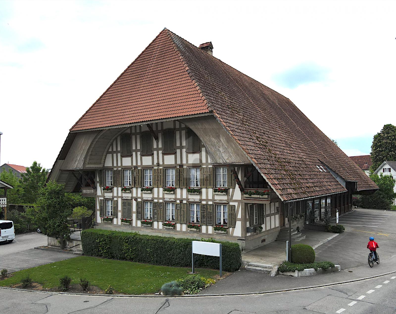 HISTORISCHES BIJOU MIT CHARAKTER UND POTENZIAL - 0