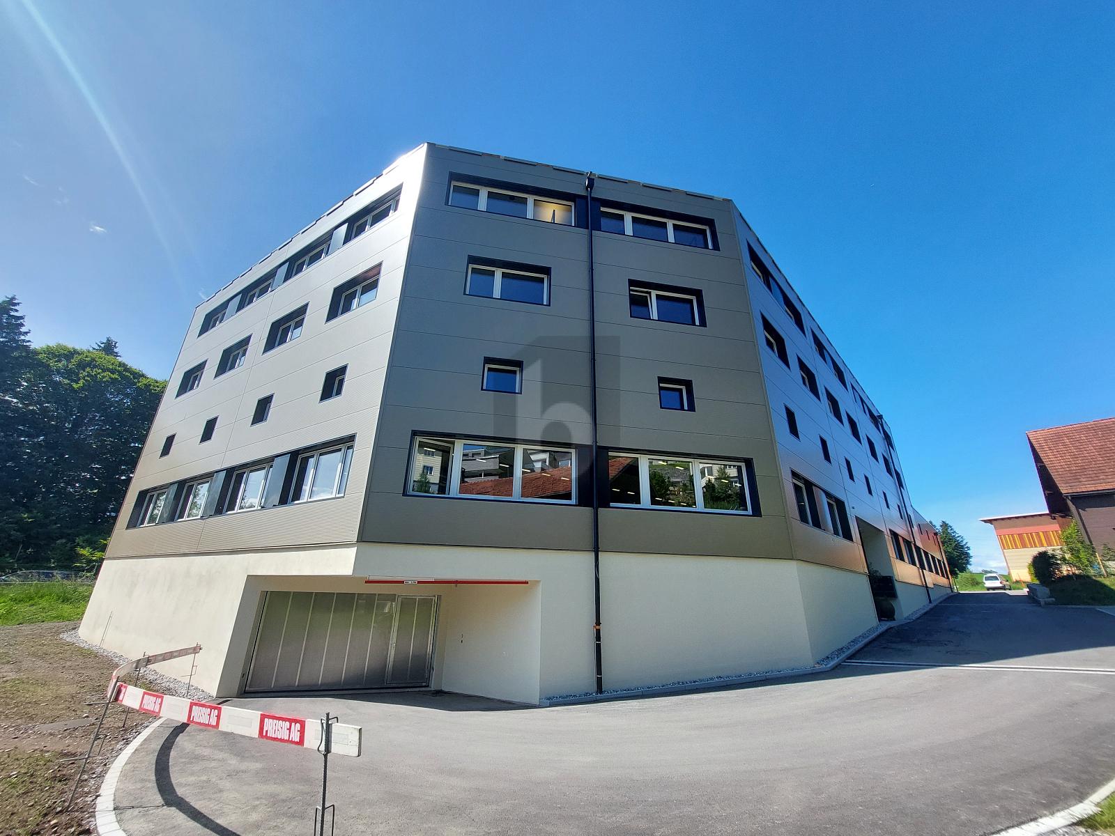 HOCHWERTIG UND REPRÄSENTATIV! - 0