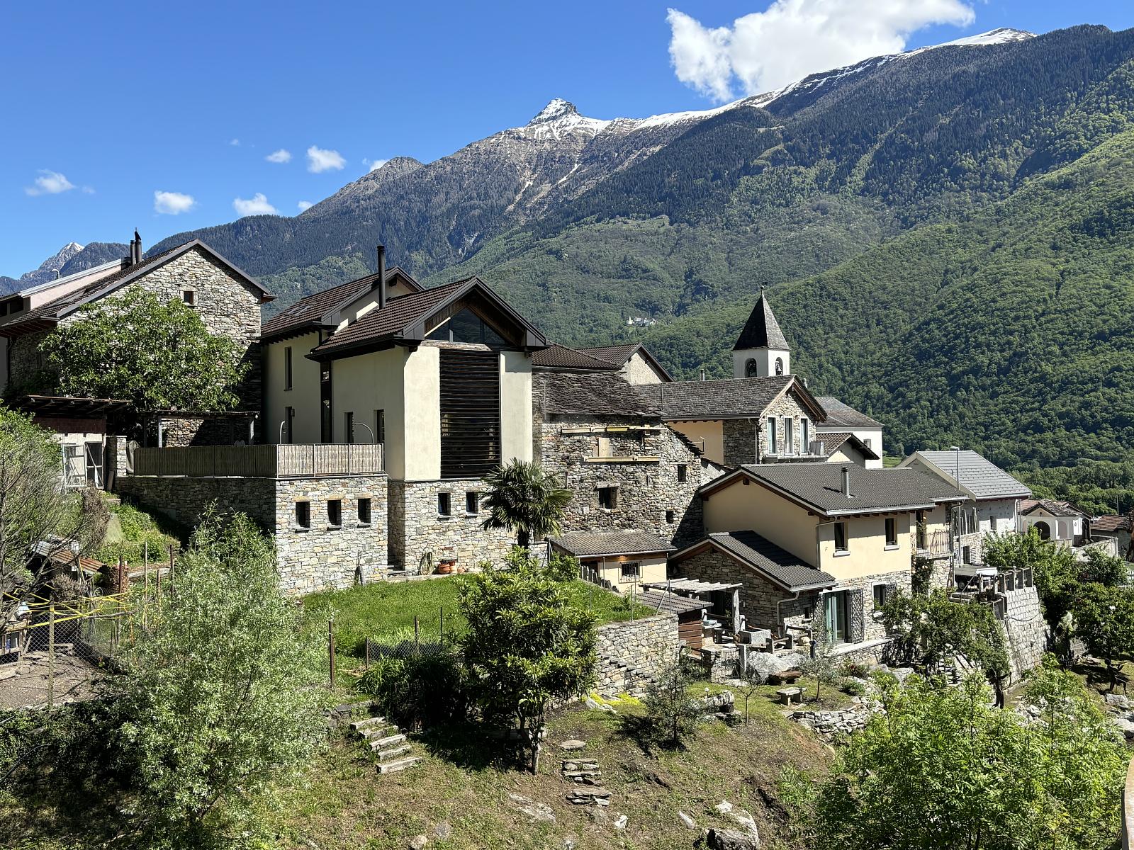 IN POSIZIONE TRANQUILLA E SOLEGGIATA, CON PROGETTO. - 0