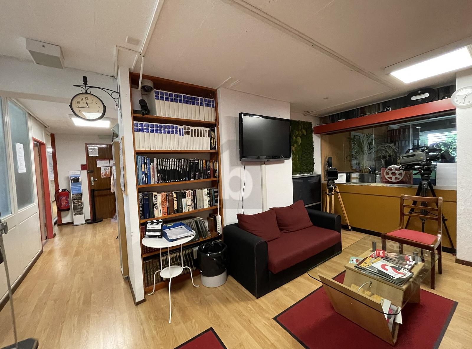 ESPACE EDUCATIF ET CONVIVIAL - 0