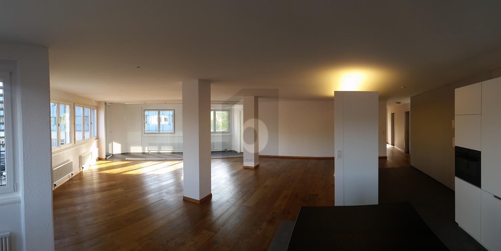 IDEALE ARBEITBEDINGUNGEN AN RUHIGER LAGE - 1
