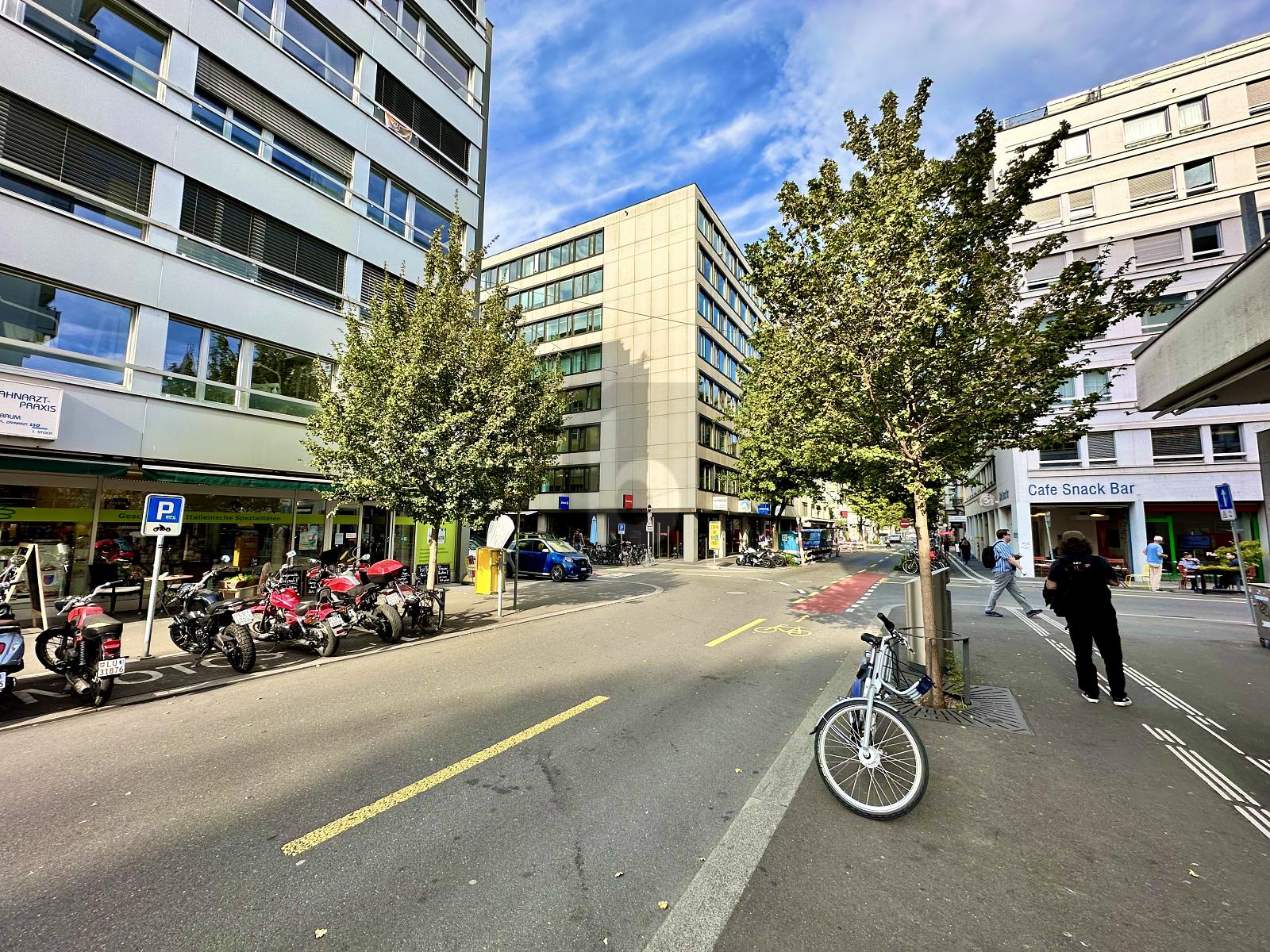 ZENTRAL ALS FRANCHISE-FASTFOOD ODER IHR RESTAURANT - 0