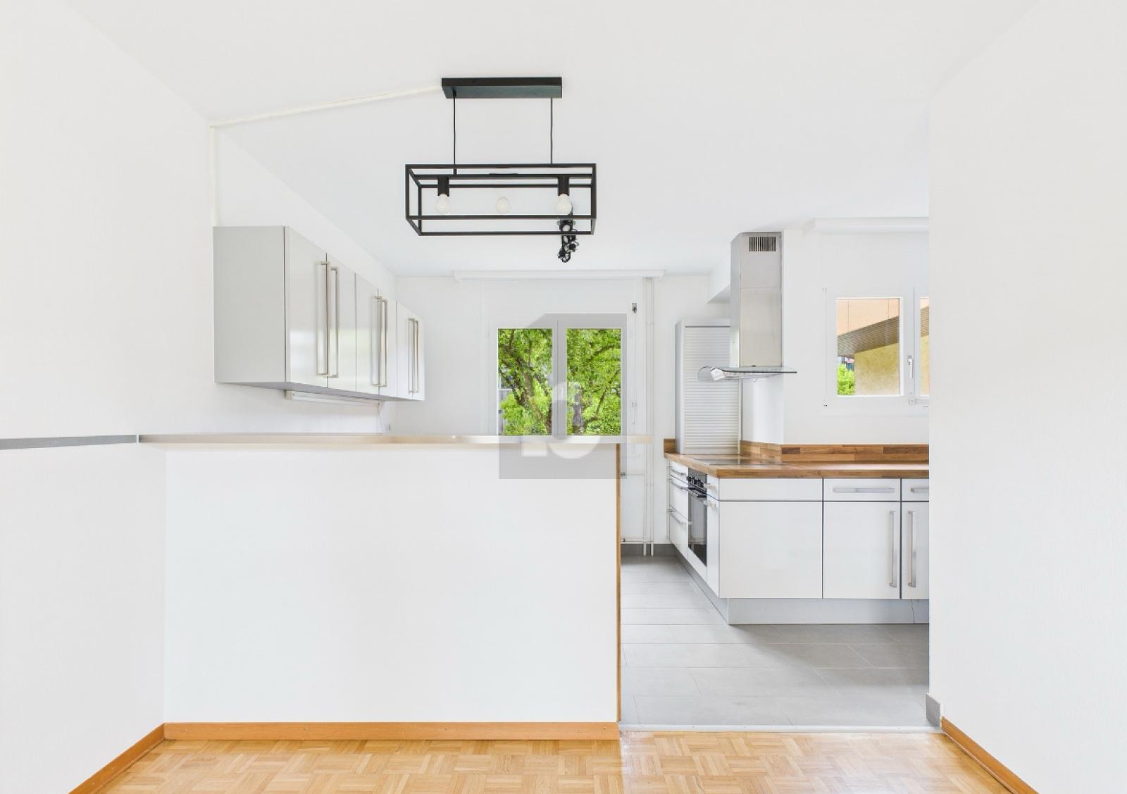 PRIX TOP ! SPACIEUSE VILLA FAMILIALE AVEC JARDIN PRIVÉ - 3