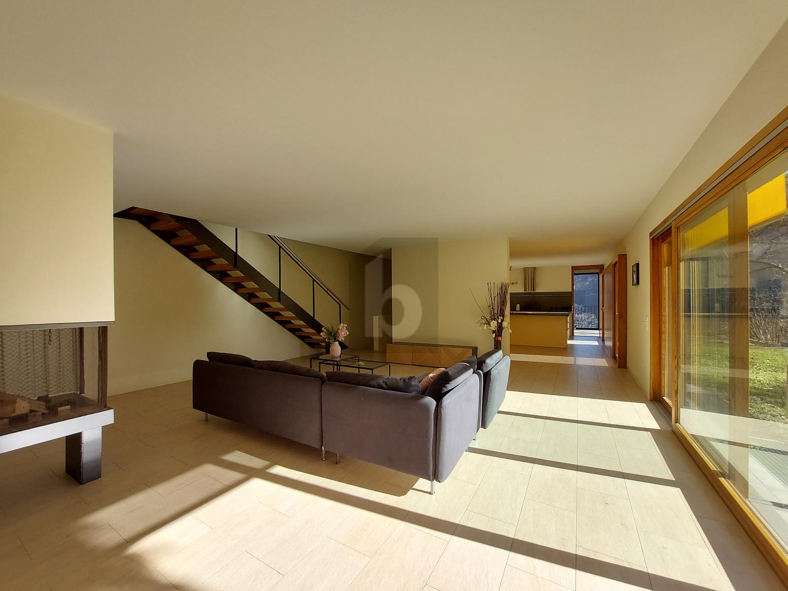 ELEGANTE E MODERNA - 4