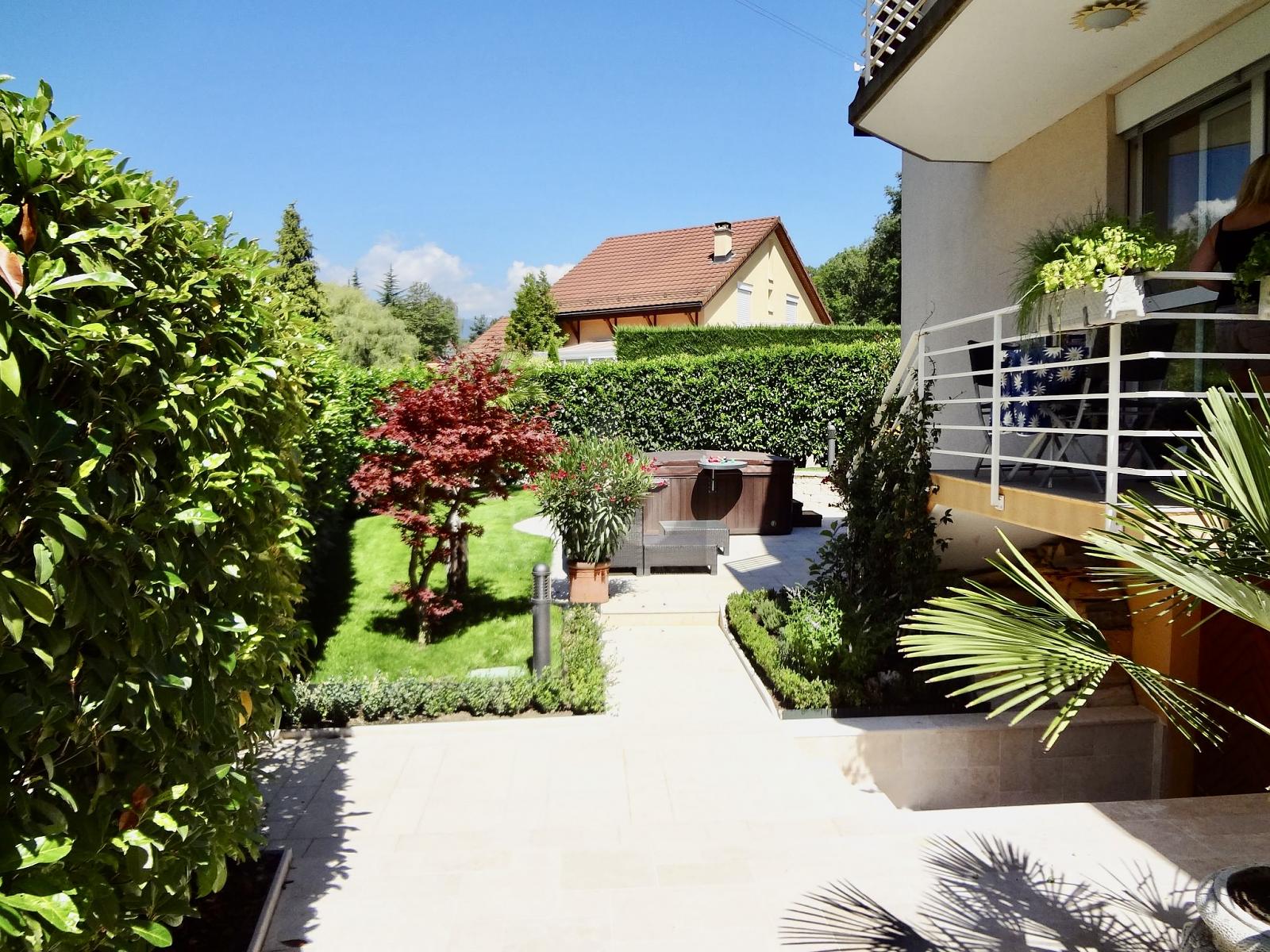MAGNIFIQUE VILLA AVEC STUDIO INDÉPENDANT DE 45M2 - 1