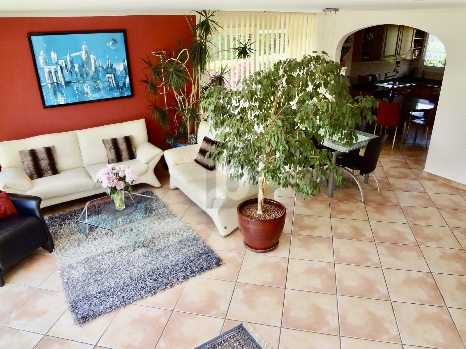 MAGNIFIQUE VILLA AVEC STUDIO INDÉPENDANT DE 45M2 - 2