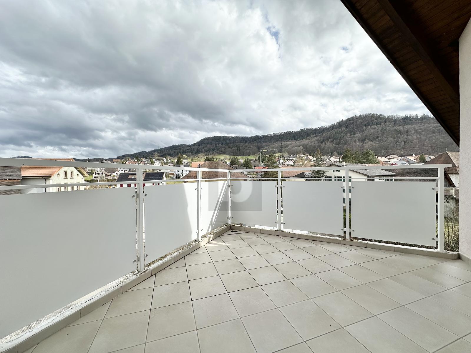 VIEL PLATZ MIT TOLLER AUSSICHT UND CHEMINÉE - 0