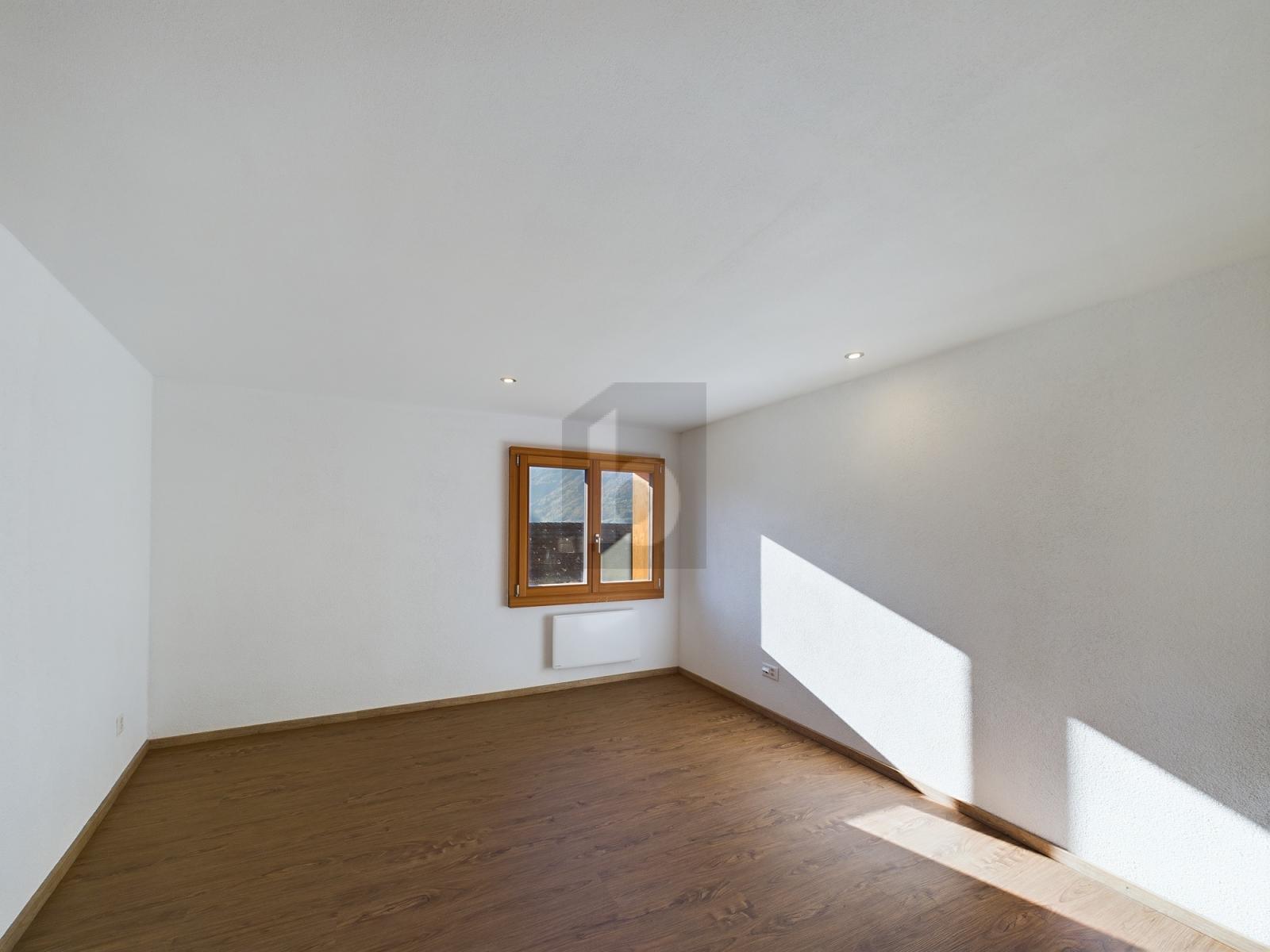 HELLE RÄUME MIT BERGBLICK UND SONNENTERRASSE - 4