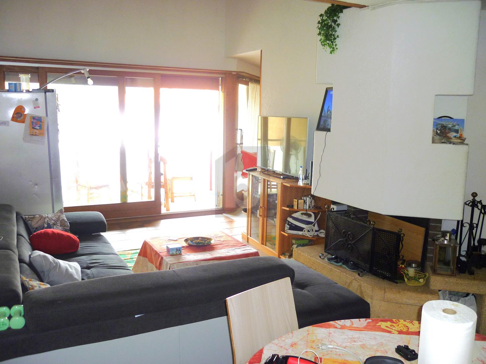 TRIPLEX SPACIEUX, CALME, PROCHE MONTAGNY - 2