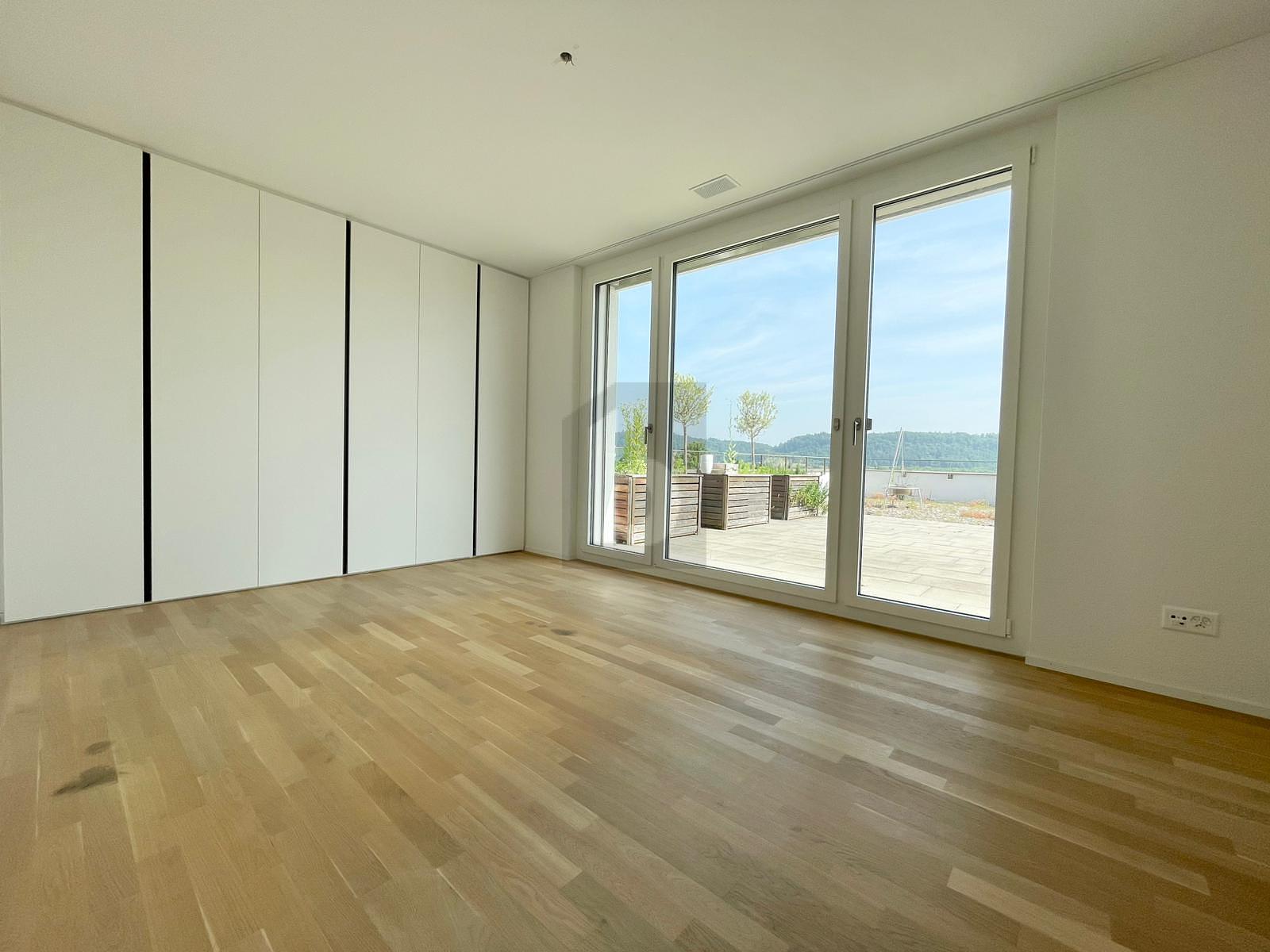 MODERN MIT TRAUMHAFTER AUSSICHT - 3