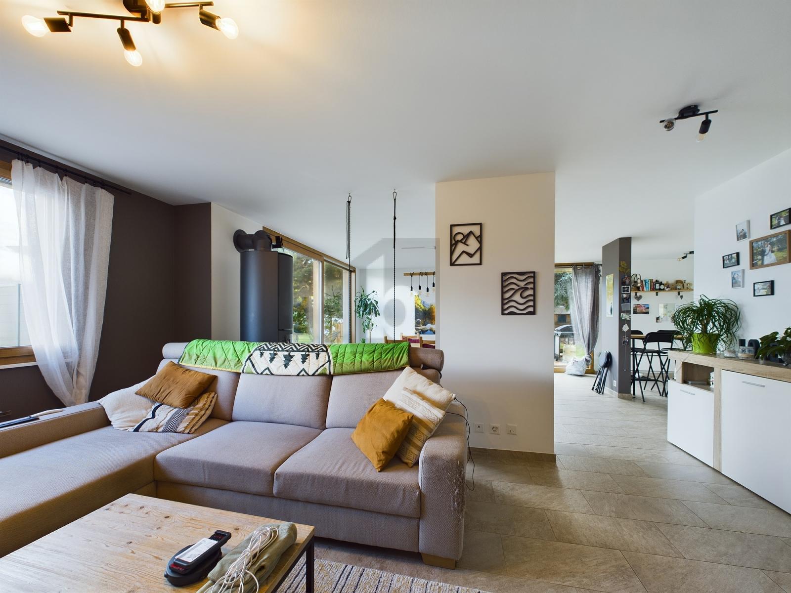 UNE RÉSIDENCE IDYLIQUE AVEC UN GRAND JARDIN - 4