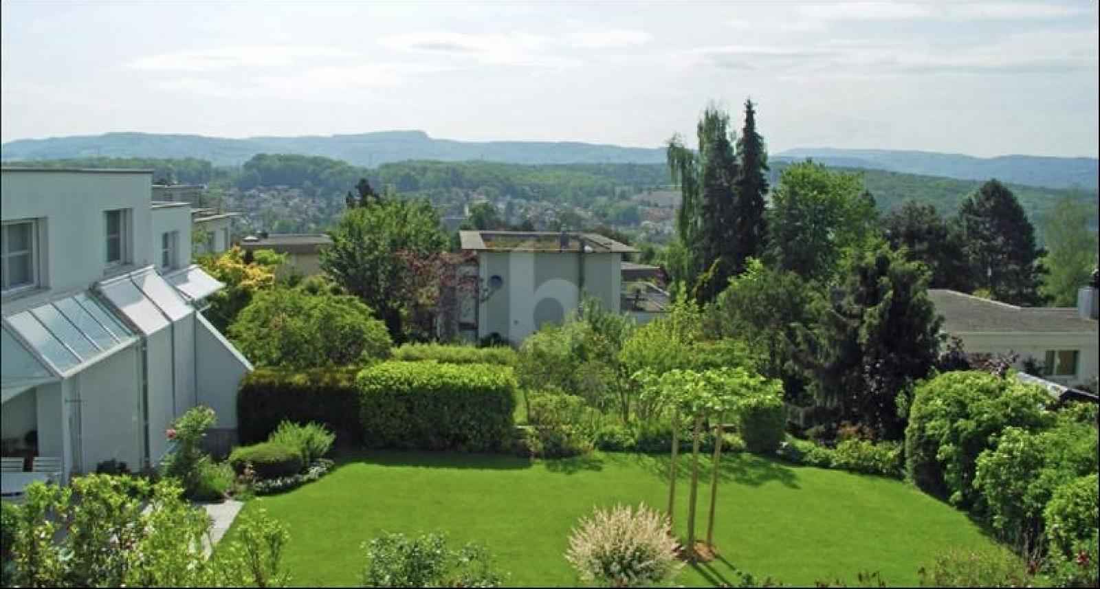 MIT WINTERGARTEN UND WUNDERSCHÖNEM WEITBLICK - 0