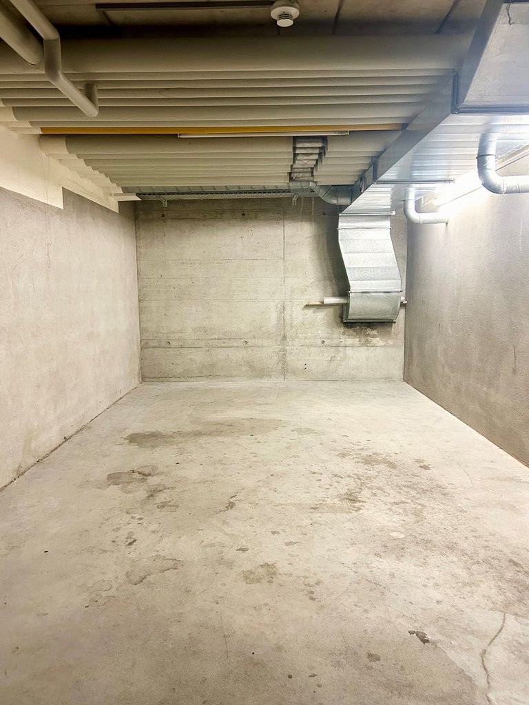 Bureau au centre ville de Sierre à louer de suite ou à convenir - 7