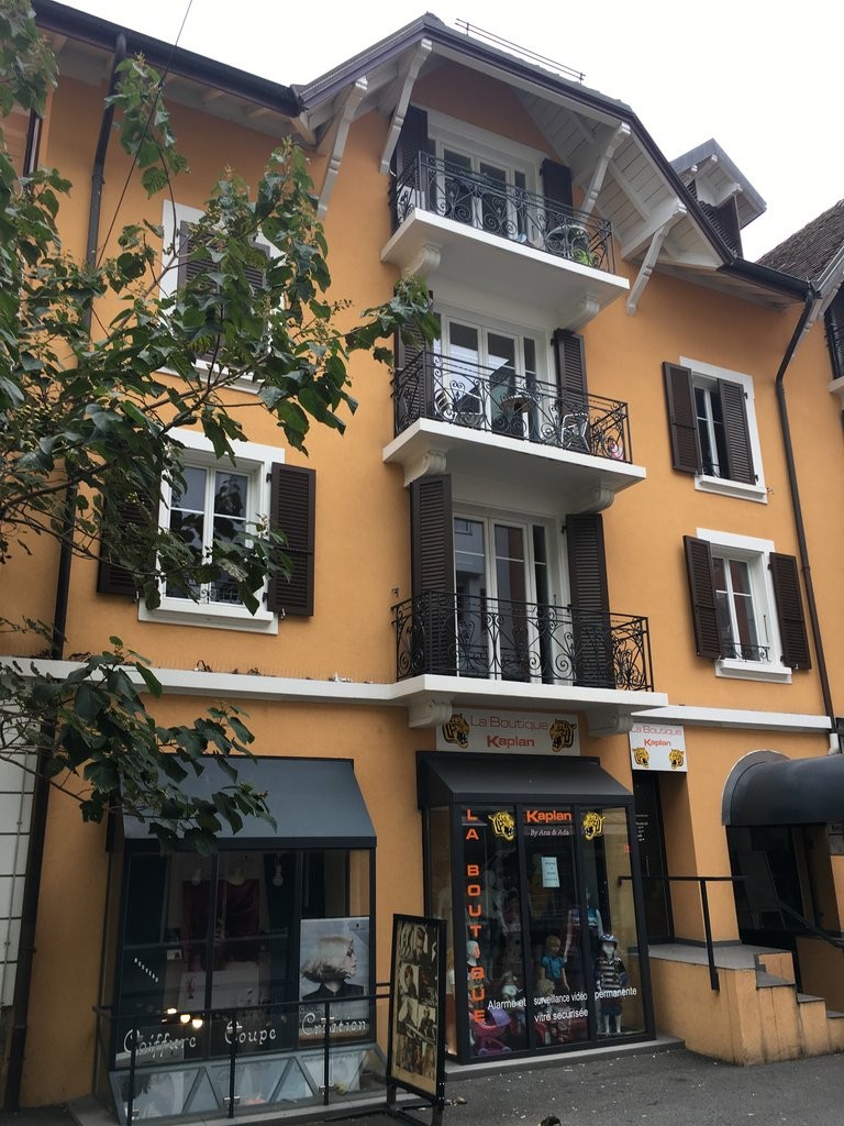 À saisir ! Bel appartement idéalement situé à Renens ! - 0