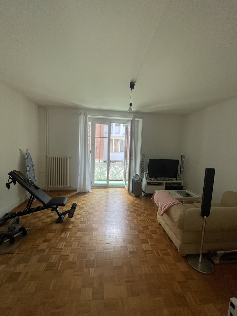 À saisir ! Bel appartement idéalement situé à Renens ! - 2