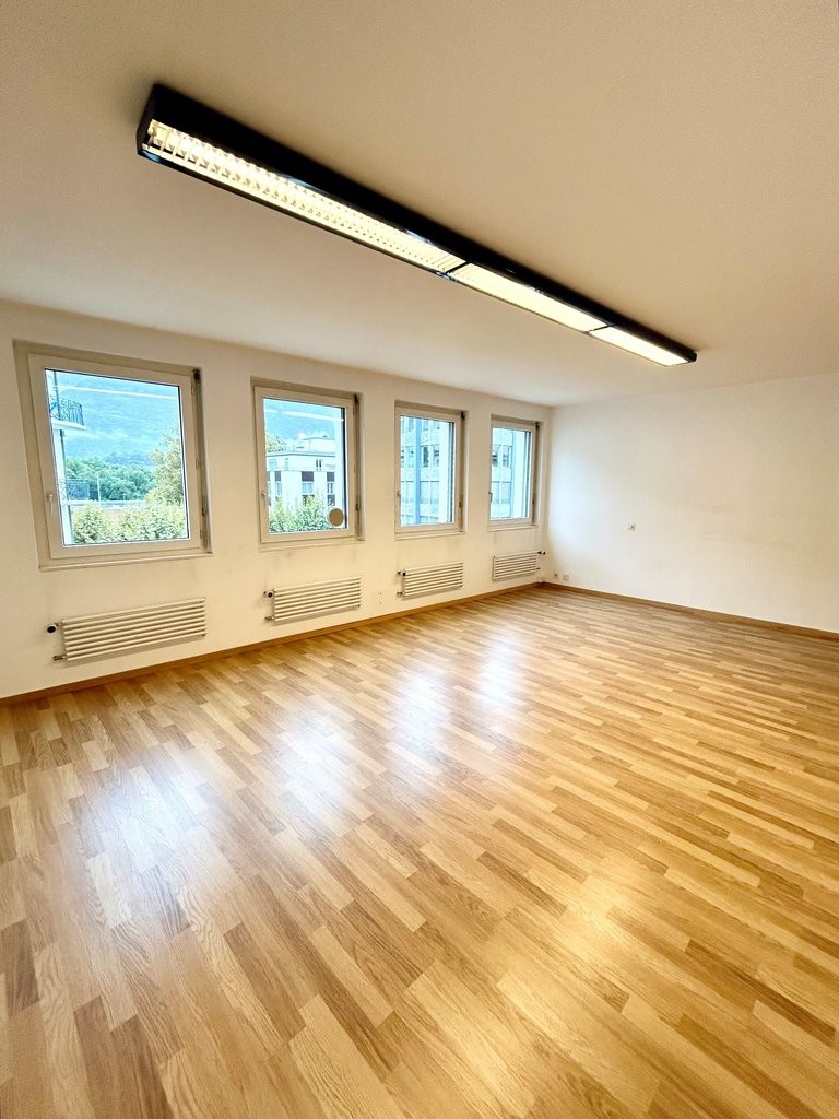 Bureau au centre ville de Sierre à louer de suite ou à convenir - 3