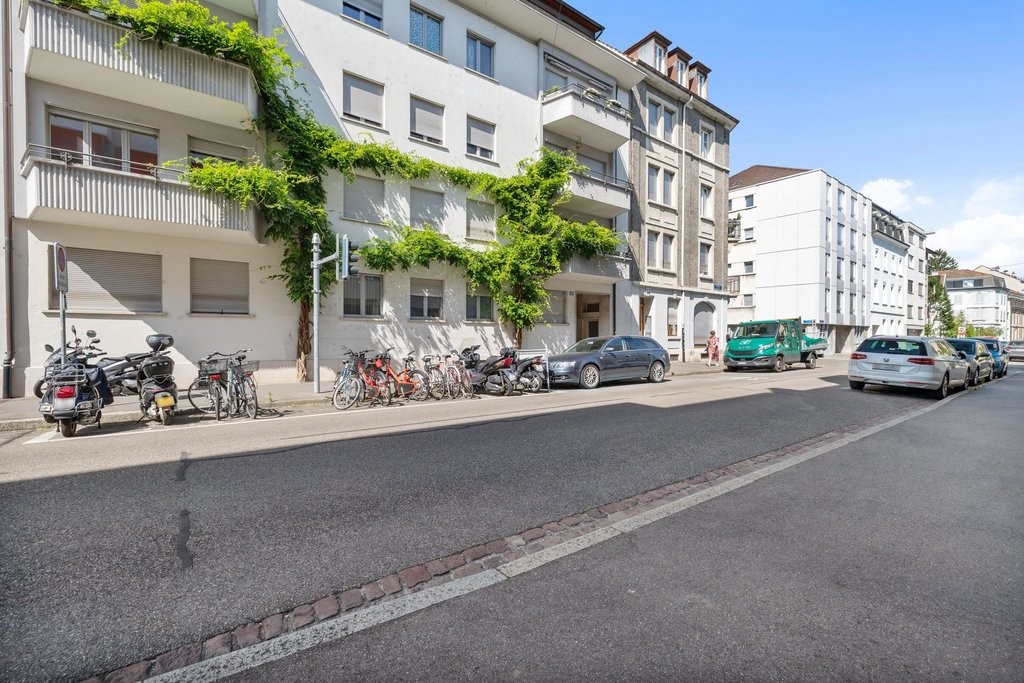 Mitten in der Stadt Basel - mitten im Leben - 0
