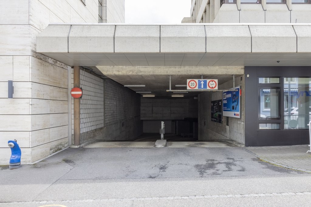 Einstellplatz Mitten in Olten zu vermieten! - 2
