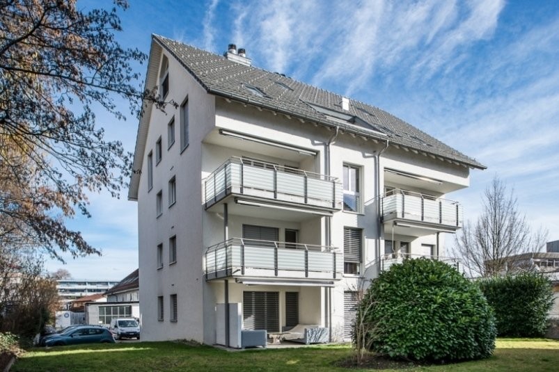 Im Herzen von Oberengstringen leben und wohnen - 0