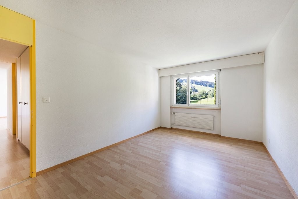 Wohnung an ruhiger Lage mit schöner Weitsicht - 2
