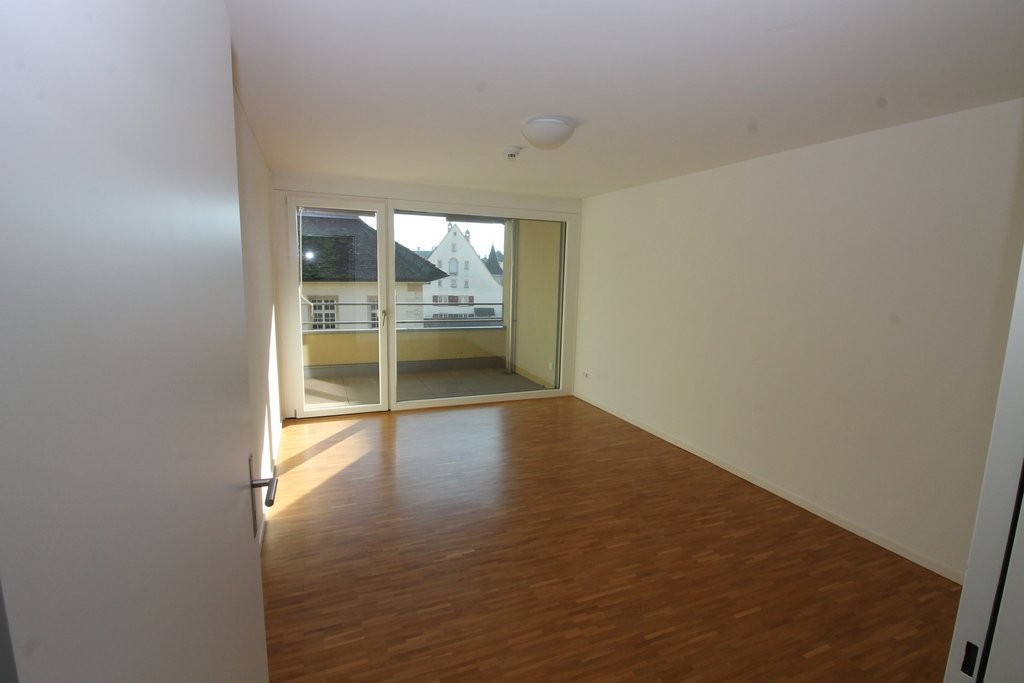 Wohnkomfort für Geniesser mit schönem Balkon - 1