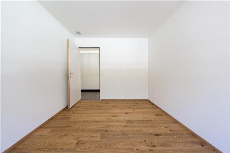 Moderne 3.5 Zimmer-Wohnung in Domat/Ems zu vermieten! - 4