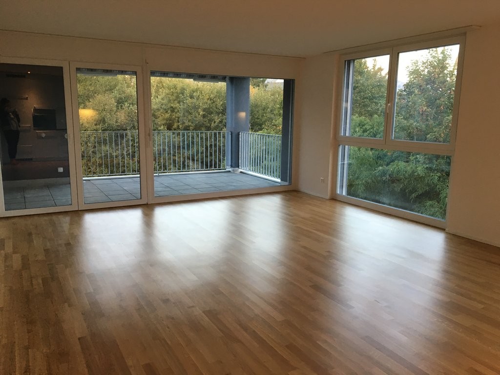 Familienfreundliche und helle Wohnung sucht Bewohner - 1