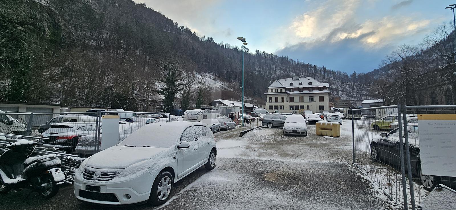 SPACIEUX, IDÉALEMENT SITUÉ - 0