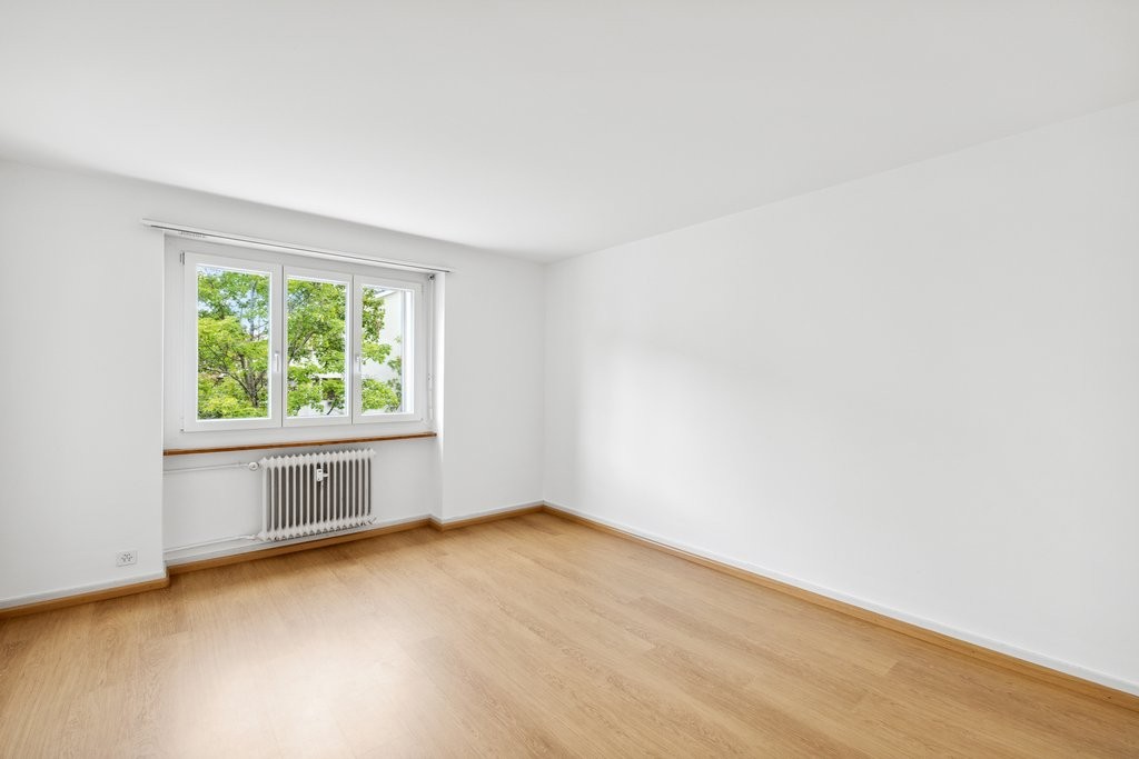 Zentral gelegene 4-Zimmerwohnung im Hochparterre - 1