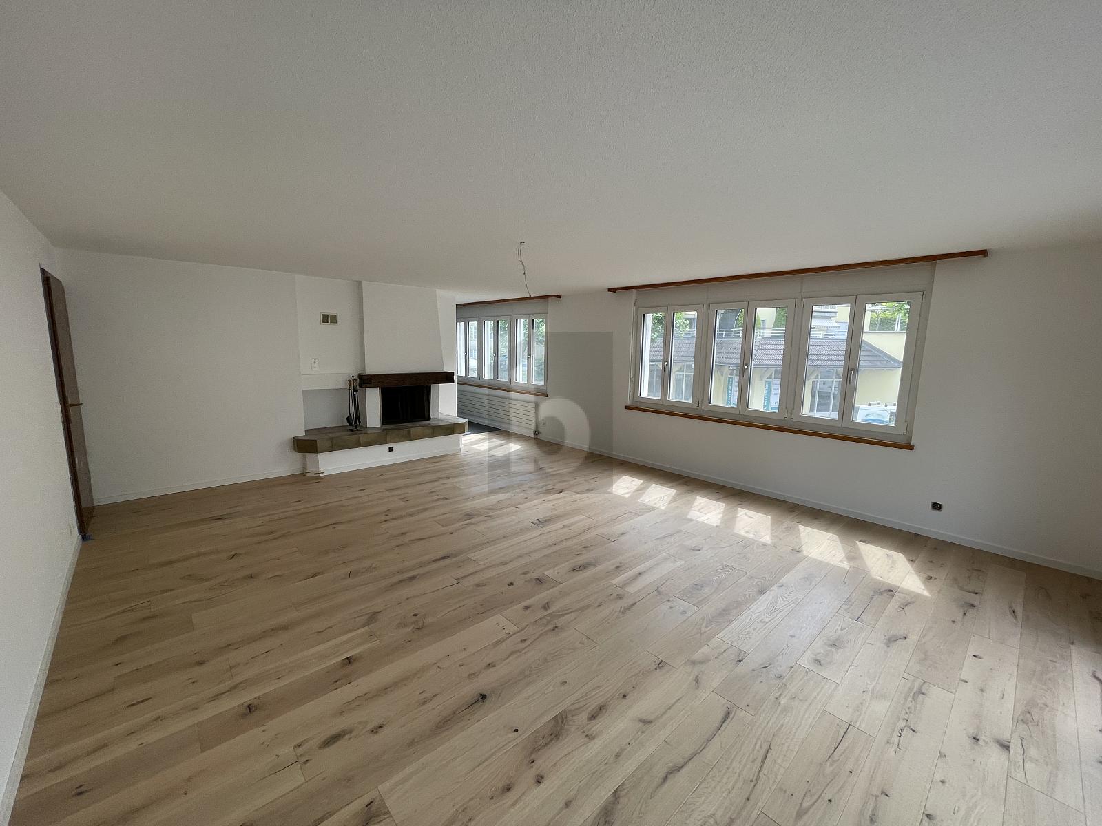 FRISCH RENOVIERT MIT GROSSER TERRASSE - 2