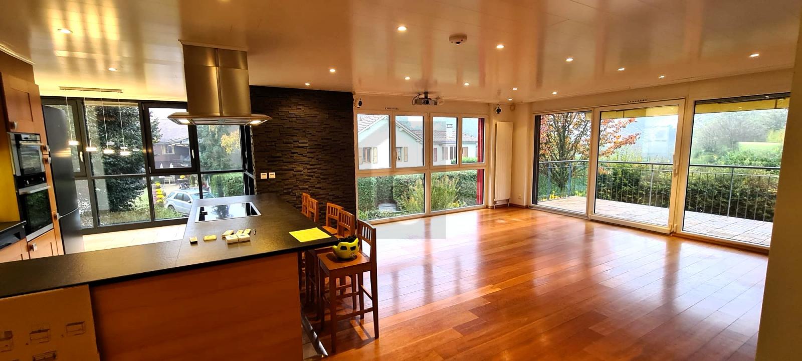 MAGNIFIQUE APPARTEMENT DANS UN CADRE PAISIBLE - 1